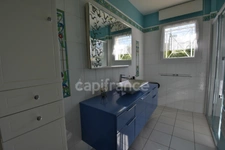 Propriété au calme - 5 chambres - T3 attenant - garage XXL - piscine - à MARMANDE (47)