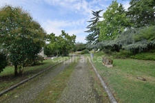 4-bedroom house with swimming pool, garage, and drying room in MARMANDE (47)