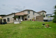 House of 300m2, 5 bedrooms, outbuildings in CAUMONT-SUR-GARONNE (47)