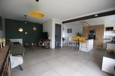 3-bedroom house - bathroom with bath and shower - enclosed garden - shed - in Marmande (47)
