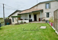 House of 300m2, 5 bedrooms, outbuildings in CAUMONT-SUR-GARONNE (47)