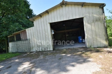Maison 4 chambres - garage - dépendances - terrain clos 7079m2 à MARMANDE (47)