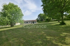 Single-storey house - 3 bedrooms - shed - near MIRAMONT DE GUYENNE (47)