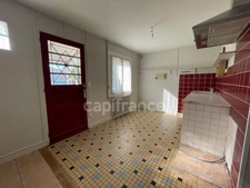 Maison de charme  – 166 m² – 2 chambres – combles aménageables - Piscine - Emplacement idéal à Marmande
