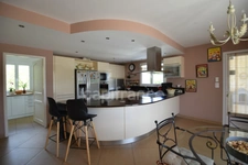 Propriété au calme - 5 chambres - T3 attenant - garage XXL - piscine - à MARMANDE (47)