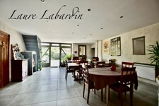 Property - a main house - 5 guest rooms - 2 rental apartments on over 1 hectare in SAINTE BAZEILLE (47)