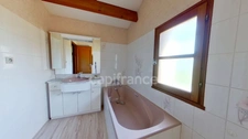 Maison 4 chambres - garage - dépendances - terrain clos 7079m2 à MARMANDE (47)
