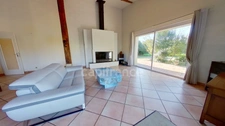 4-bedroom house with swimming pool, garage, and drying room in MARMANDE (47)