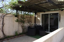 Maison de 116 m² - 4 chambres - proche services à pieds - garage -piscine