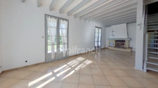 Maison 4 chambres - garage - dépendances - terrain clos 7079m2 à MARMANDE (47)