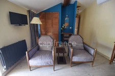 Property - a main house - 5 guest rooms - 2 rental apartments on over 1 hectare in SAINTE BAZEILLE (47)
