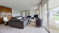 Luxury family villa - 4 bedrooms - swimming pool - pool house - double garage in MARMANDE (47)