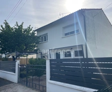 Maison 3 chambres - salle de bain baignoire et douche - jardin clos - abri à Marmande (47)
