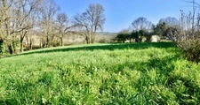 Terrain de 1 139,00 m² à PUYMICLAN (47)