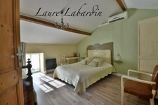 Domaine à vendre, une maison, des chambres d'hôtes et 2 appartements sur plus d'un hectare à SAINTE BAZEILLE (47)