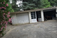 Maison 4 chambres, 1 bureau, dépendances, terrain clos 22 694m2 à MEILHAN SUR GARONNE (47)