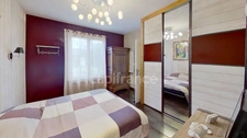 Maison de 116 m² - 4 chambres - proche services à pieds - garage -piscine