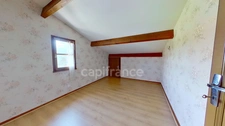 Maison 4 chambres - garage - dépendances - terrain clos 7079m2 à MARMANDE (47)