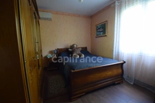 Propriété au calme - 5 chambres - T3 attenant - garage XXL - piscine - à MARMANDE (47)