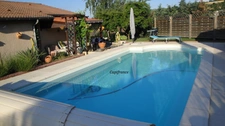 Maison familiale avec grand terrain, piscine – Saint-Martin-la-Plaine