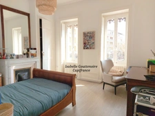 Appartement 3 pièces proche de l'Horloge
