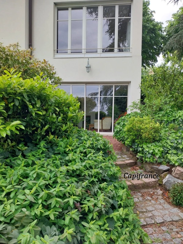 Maison Art Déco au coeur de Dardilly