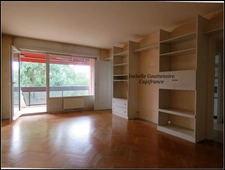 Appartement spacieux en dernier étage