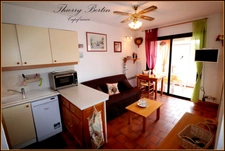 Dpt Var (83), à vendre FREJUS appartement T2 de 26,1 m²  