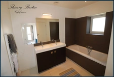 Dpt Alpes Maritimes (06), for sale VILLENEUVE LOUBET house P6 of 171 m² - Land of 1,186.00 m²