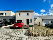 Dpt Loire Atlantique (44), à louer TREILLIERES maison P5, 4 chambres   
