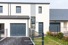 Dpt Loire Atlantique (44), à louer THOUARE SUR LOIRE maison P4   