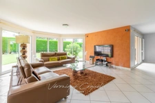 Dpt Loire Atlantique (44), for sale LE CELLIER/MAUVES SUR LOIRE-house P7 of 240 m²-swimming pool