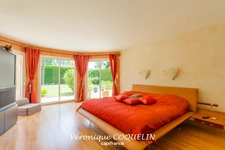 Dpt Loire Atlantique (44), for sale LE CELLIER/MAUVES SUR LOIRE-house P7 of 240 m²-swimming pool