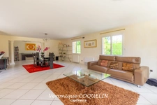 Dpt Loire Atlantique (44), for sale LE CELLIER/MAUVES SUR LOIRE-house P7 of 240 m²-swimming pool