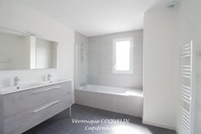 Dpt Loire Atlantique (44), à louer THOUARE SUR LOIRE maison P4   