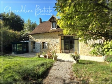 Maison en Pierre 4 chambres - Terrain 2229m2 avec Piscine 10x5