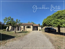 Maison Plain-pied 84m² - 3 Chambres - Terrain 1200m² avec vue dégagée - GINESTET