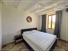 Superb property comprising a main house and 3 gîtes - 1.9 hectares of land with swimming pool 