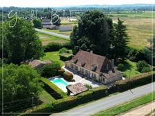 Propriété de charme en pierre avec gîte, piscine et parc arboré - LAMONZIE SAINT MARTIN (24)
