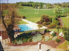 Near EYMET Stone property 300m² with gîte - Land 8000m²