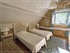 Maison en Pierre 4 chambres - Terrain 2229m2 avec Piscine 10x5
