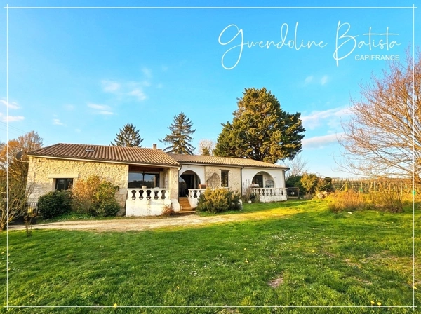 Maison de Caractère avec gîte 200m² - Terrain 1485m² avec piscine au sel - Vue dégagée sur les vignes