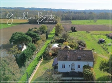 Maison Bourgeoise 240m² - 7 chambres - Terrain 7000m² avec piscine