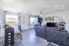 Single-storey house 134m² - 4 bedrooms - 1140m² plot with swimming pool - PINEUILH (33)