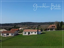 SOUS OFFRE - Maison Plain-pied 110m² - 3 chambres - Terrain 3046m² avec vue dégagée - DPE A - LA FORCE