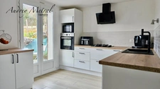 Maison en pierre d'environ 100m2 habitable avec terrain à vendre à SERRIERES EN CHAUTAGNE (73) à 50 min d'Annecy et Genève et 15 min du Lac du Bourget
