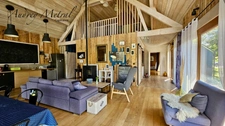 Maison individuelle d'environ 149 m2 à vendre à Vions avec grand terrain - garage - piscine à 50 min d'Annecy et Genève et 35 min d'Aix-les-Bains