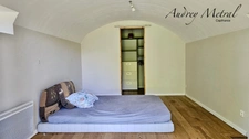 Maison en pierre avec piscine + terrain à vendre à SERRIERES EN CHAUTAGNE (73), 50 min de Genève et d'Annecy, 35 min d'Aix-les-Bains et 10 min du lac du Bourget