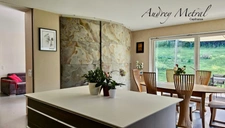 Maison d'environ 156 m2 à vendre à MAGNIEU (01) - atelier - stockage/entrepôt - garage - terrain