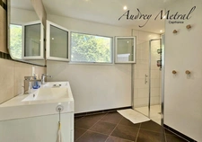 Villa à vendre à Serrières-en-Chautagne avec piscine, à 50 min de Genève et d'Annecy, 35 min d'Aix-Les-Bains et 15 min du Lac du Bourget